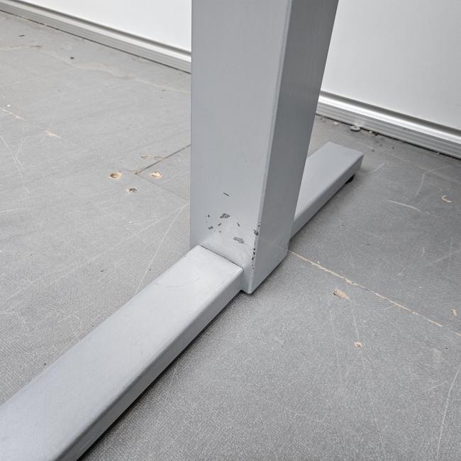  - Gispen Steeltop slinger instelbaar bureau (13)