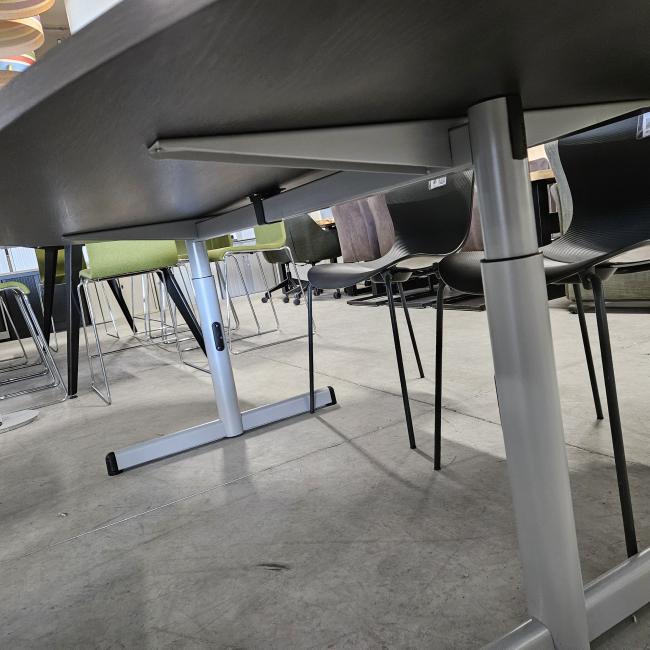 - vergadertafel kantoortafel ovale tafel (10)