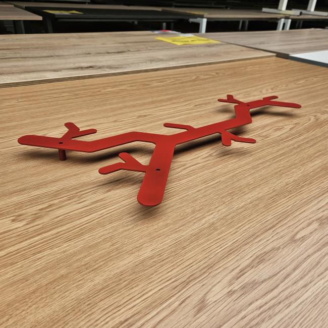  - Van Esch Tree Hooked rood (6)