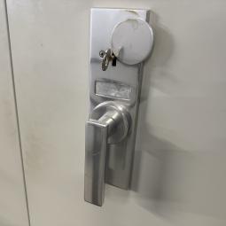  - IMG_E0705