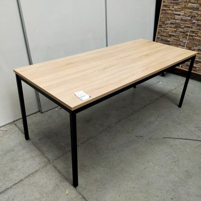  - 3x 180x80 cm en 2x 200x100 cm NIEUWE KANTOORTAFELS GEDEMONTEERD  (6)