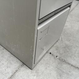  - IMG_E1083