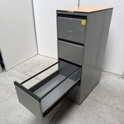  - IMG_E1094