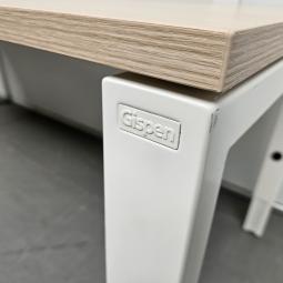  - Gispen bureau - 200x80 cm  in hoogte verstelbaar  (11)