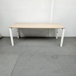  - Gispen bureau - 200x80 cm  in hoogte verstelbaar  (2)