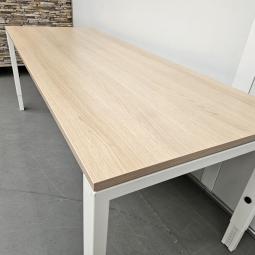  - Gispen bureau - 200x80 cm  in hoogte verstelbaar  (9)